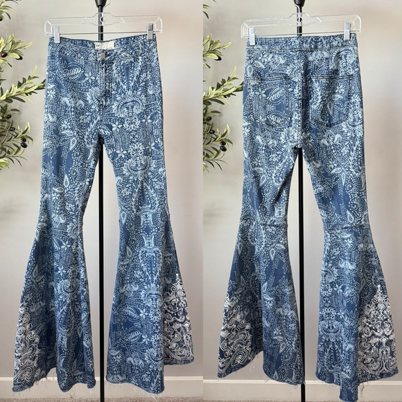 Free People Embellished Float On Flare Jeans 24 - Picture 3 of 10